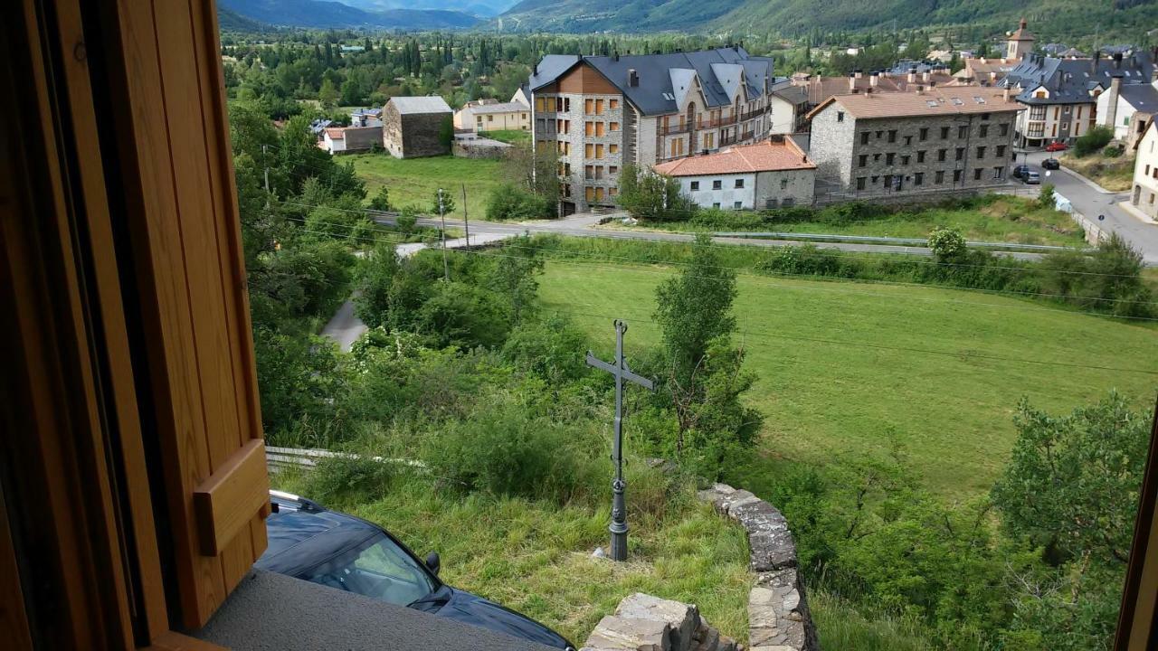 Гостевой дом Casa Rural Pirineo Aragones Бьескас Экстерьер фото